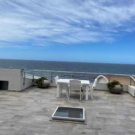 Vermont Hermanus - Views, Sunny, Right On The Sea ภายนอก รูปภาพ