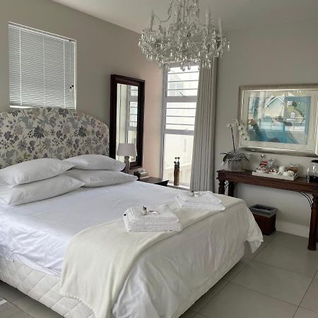Vermont Hermanus - Views, Sunny, Right On The Sea ภายนอก รูปภาพ