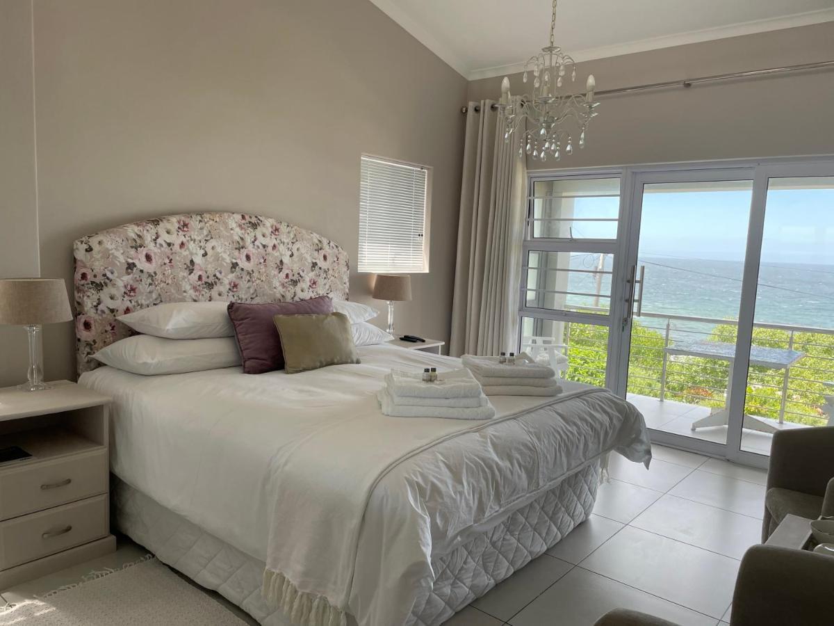 Vermont Hermanus - Views, Sunny, Right On The Sea ภายนอก รูปภาพ